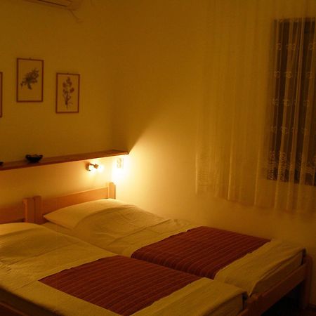 Apartments Dunoti Krk Town Extérieur photo