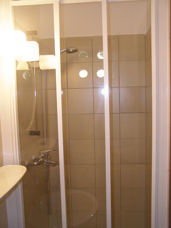 Apartments Dunoti Krk Town Chambre photo