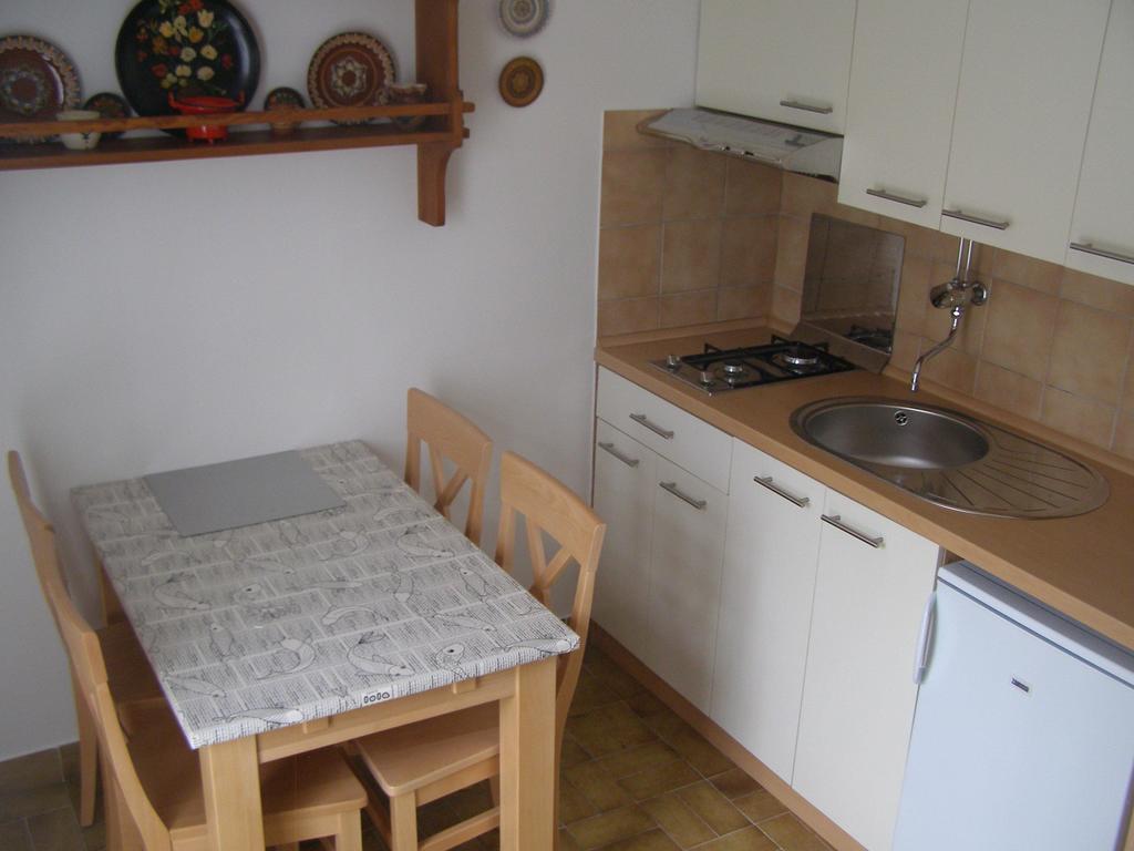Apartments Dunoti Krk Town Chambre photo